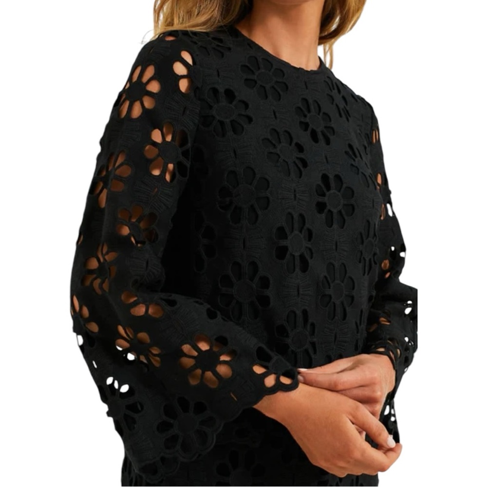 NWT Tuckernuck Noir Eyelet Hutton Dress Classy - Picture 3 of 13